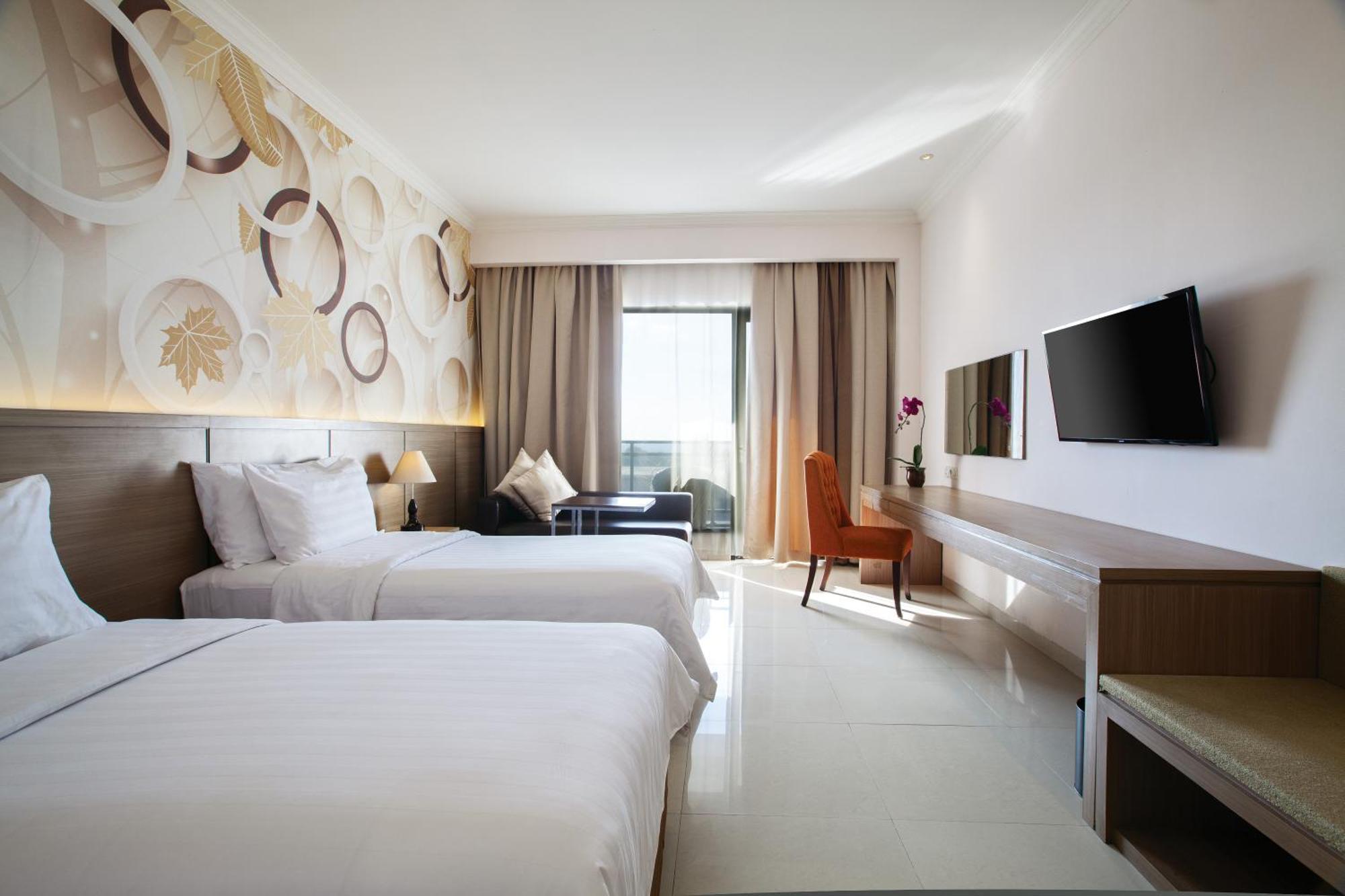 The Peak, Artotel Curated 4*